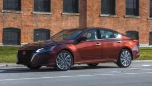 Nissan Altima 2024