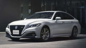 Toyota Crown Royal Saloon 2020 Best Review 