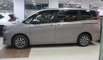 Toyota Esquire GI Premium Hybrid 2021 full