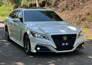Toyota Crown RS Hybrid