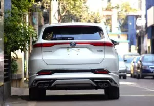 Toyota Harrier Plud In Hybrid 2023