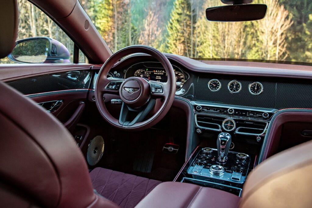Bentley Flying Spur 2024 Best Luxury Car