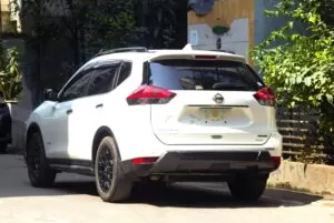 Nissan X Trail Hybrid exterior 