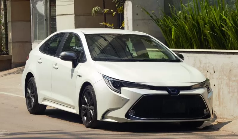 Toyota Corolla Hybrid 2020 Best Sedan full