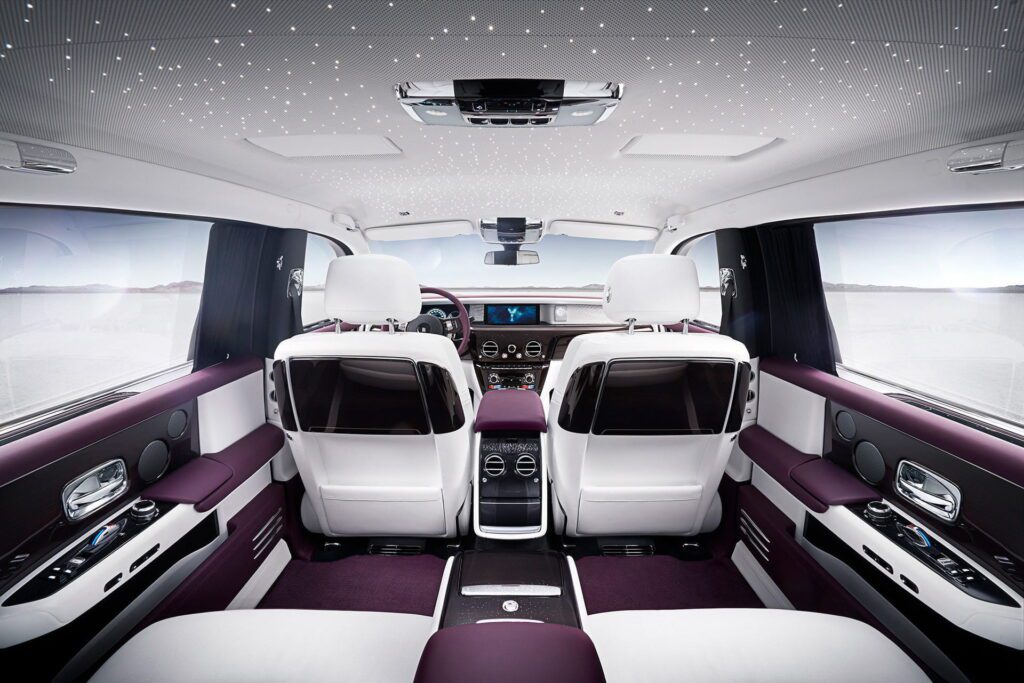 World Luxurious Car Rolls Royce Phantom 2024.