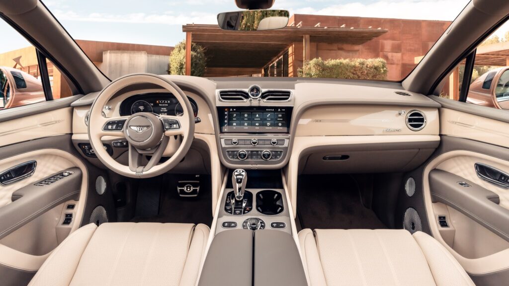 2024 Bentley Bentayga interior