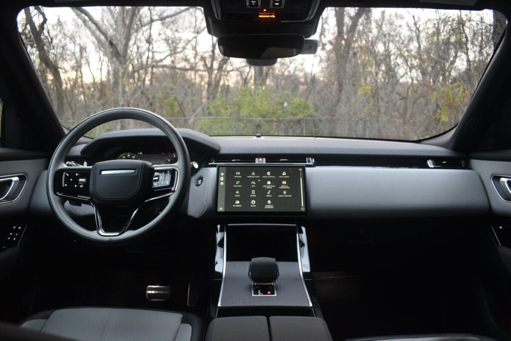 Range Rover Velar interior