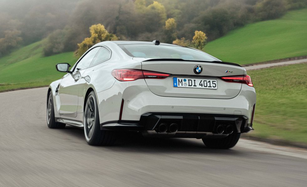 2025 BMW M4 