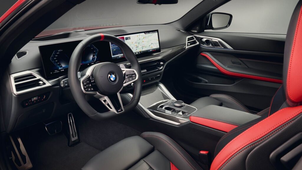 2025 BMW M4 