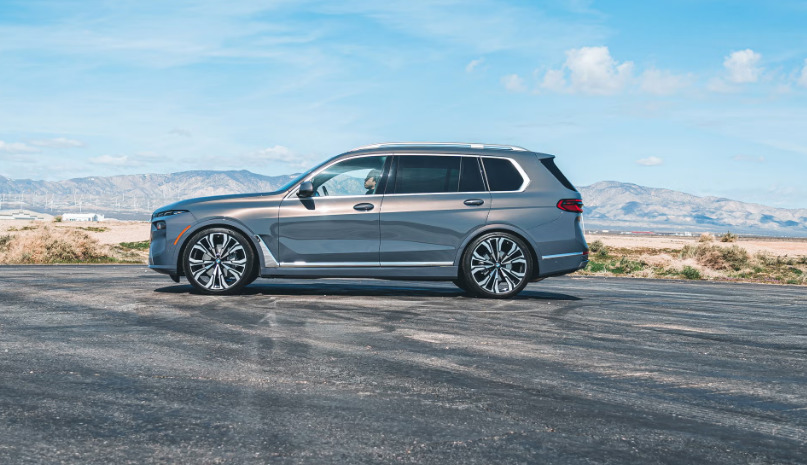 2026 BMW X7